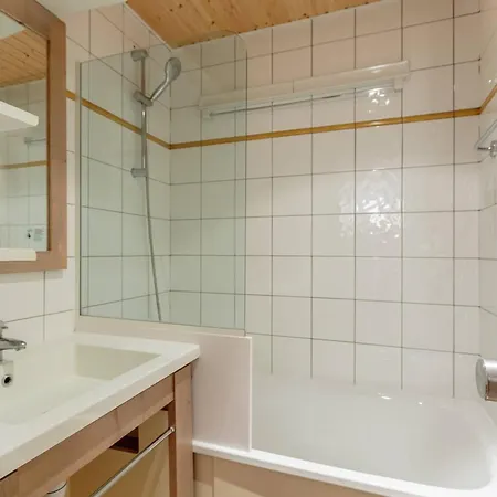 Appart. Skis Aux Pieds, Terrasse Sud, Central, 4 Pers, Tv, Parking, Casier A - Fr-1-351-148 La Plagne-Tarentaise