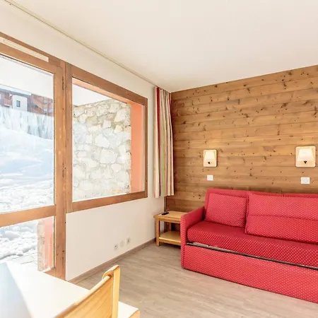 Apartment Appart. Skis Aux Pieds, Terrasse Sud, Central, 4 Pers, Tv, Parking, Casier A - Fr-1-351-148