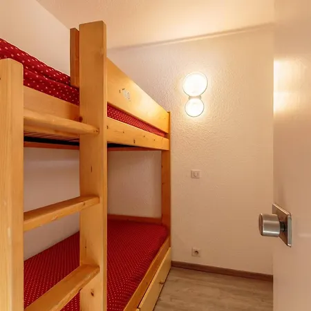 Appart. Skis Aux Pieds, Terrasse Sud, Central, 4 Pers, Tv, Parking, Casier A - Fr-1-351-148 *